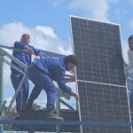 ETECSA inicia en Sancti Spíritus montaje de paneles solares para estabilizar servicios de telecomunicaciones