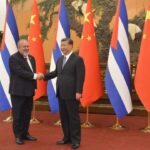 Presidente de China y primer ministro de Cuba por más cooperación