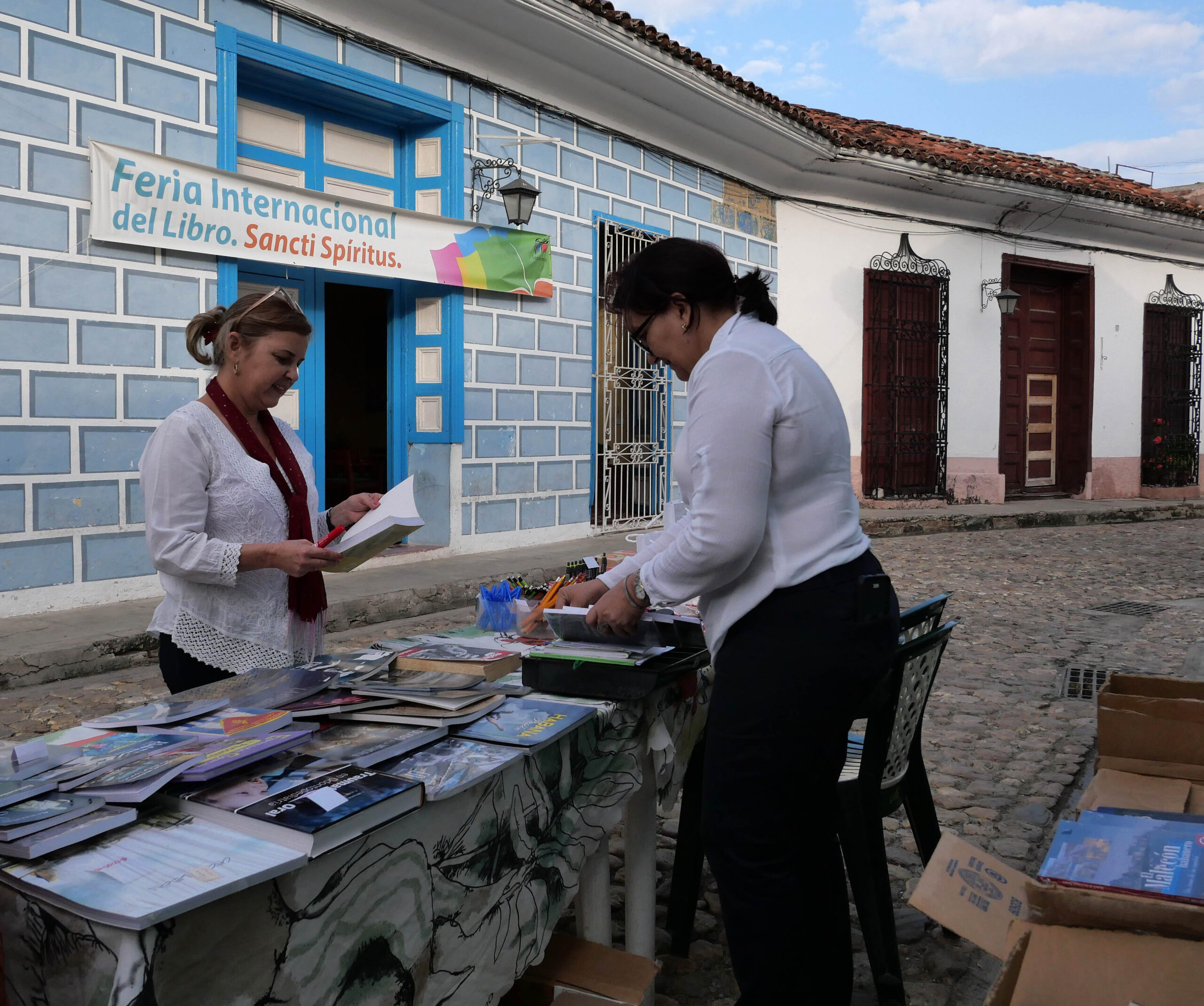 Libros hacen la noticia en Sancti Spíritus
