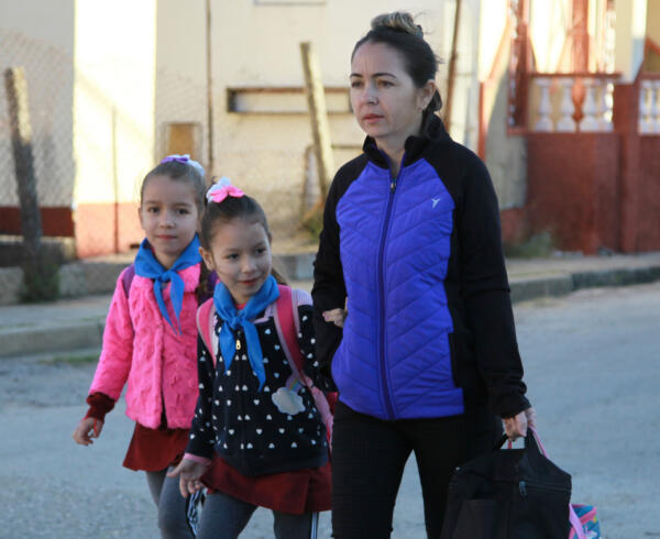 Esta imagen se multiplicó hoy en las calles espirituanas. Foto: Oscar Alfonso Sosa.