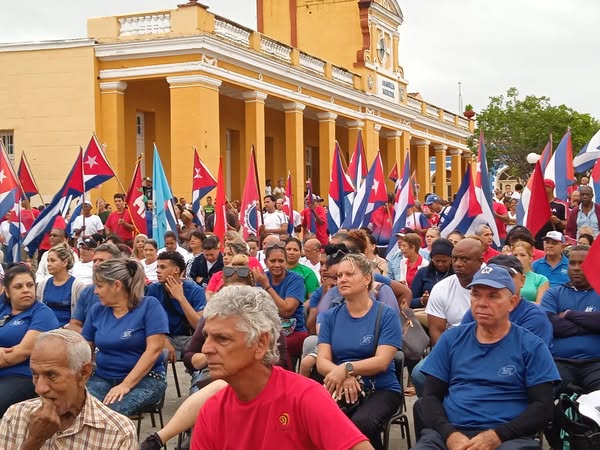 Celebran en Trinidad acto por el 66 aniversario de su liberación