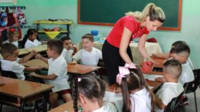 Sindicato apuesta por la atención a trabajadores de la educación