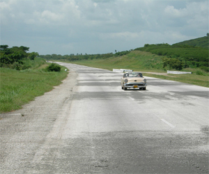 Precisa mantenimiento tramo de la Autopista Nacional en Taguasco