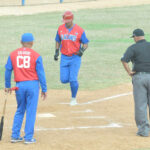 Gallos y Alazanes igualados en subserie particular