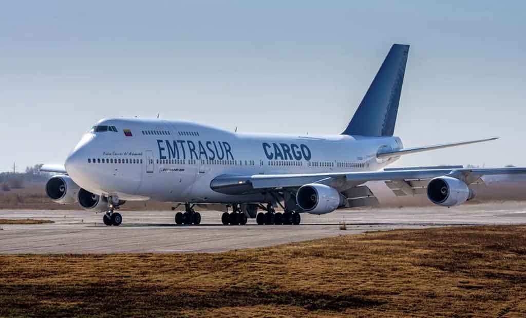 Denuncia Cuba ilegal apropiación de un avión venezolano
