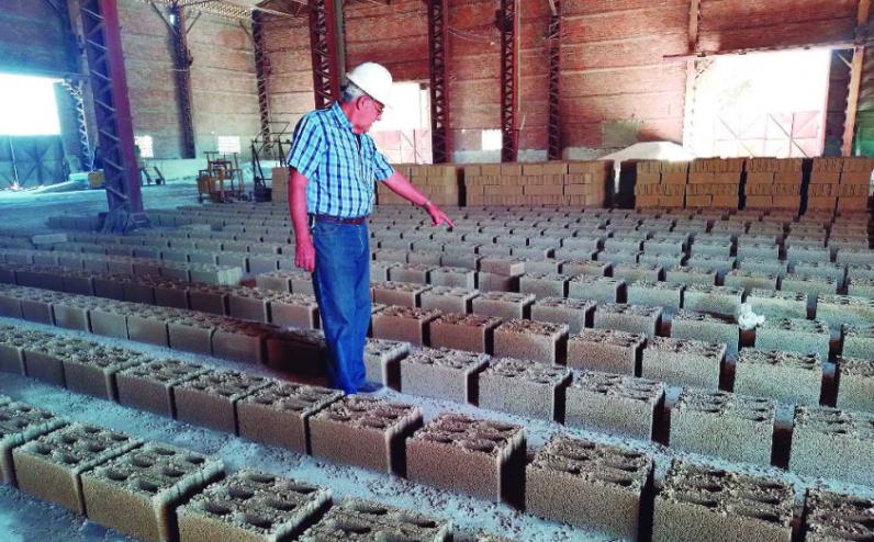Fibrocemento Sancti Spíritus retoma la producción con materiales alternativos