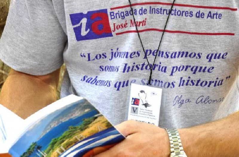 Presente Yaguajay en Taller Nacional de instructores de arte