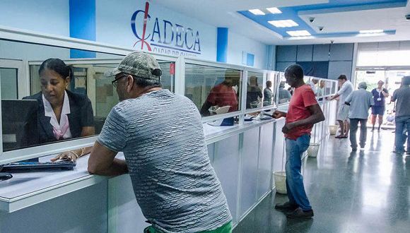 Cadeca anuncia que se podrán depositar en tarjetas magnéticas más de 40 000 pesos