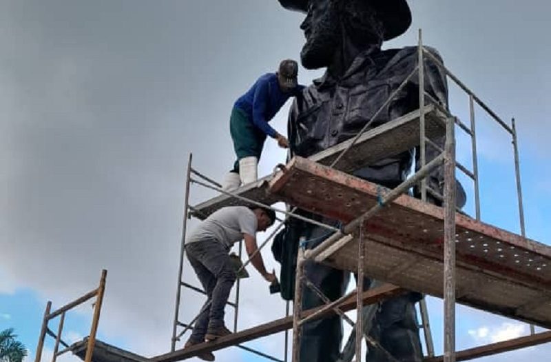 Restauran conjunto monumentario del Complejo Histórico Camilo Cienfuegos