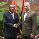 Presidente de Cuba recibe a líder partidista angolano