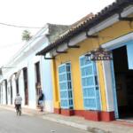 ¿Por qué predomina el silencio de la música en vivo en la Casa espirituana de la Trova?