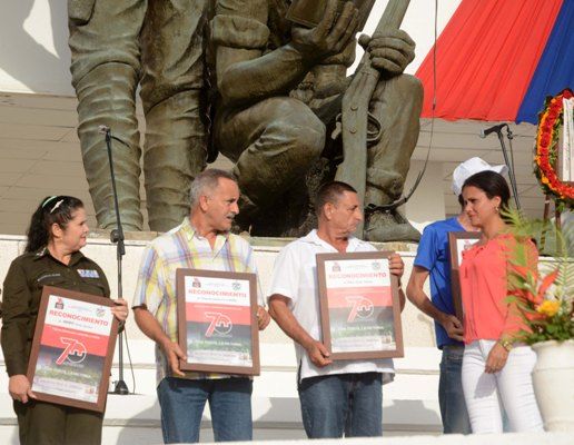 En la ceremonia, entidades y organismos distinguidos por su quehacer fueron reconocidos. Foto: Oscar Alfonso Sosa.