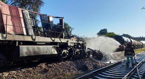 CITMA realiza esfuerzos para evitar daños al medio ambiente tras accidente ferroviario en Guayos