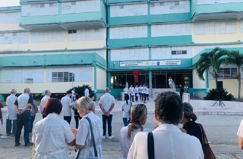 Graduará Universidad médica espirituana más de 500 nuevos profesionales