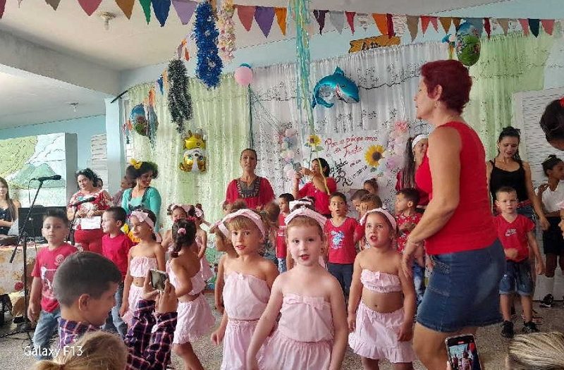 Círculo infantil de La Sierpe generaliza el perfeccionamiento