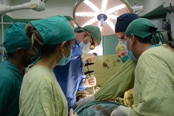 Ortopedia y Traumatología: cirugía compleja de columna, por más salud