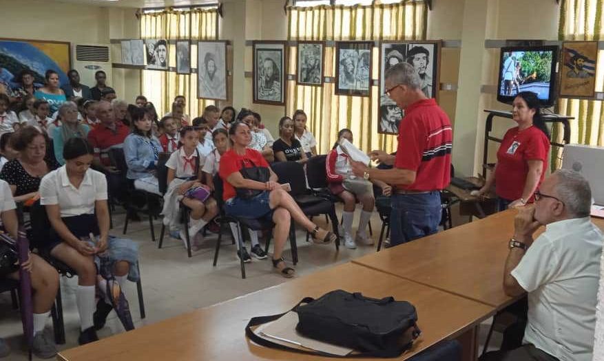 Coloquio Regional dedicado a Camilo Cienfuegos rindió homenaje  a la vida y obra del Heroe de Yaguajay