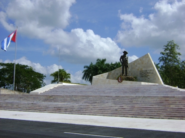 Complejo Histórico Comandante Camilo Cienfuegos, en Yaguajay .