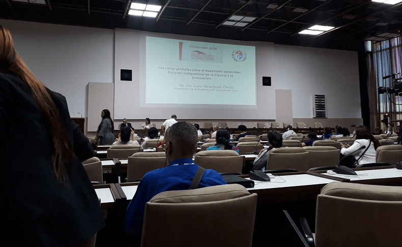 Educación Superior busca fortalecer formación pedagógica universitaria