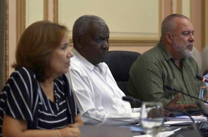 Examina Consejo de Estado temas de la agenda nacional