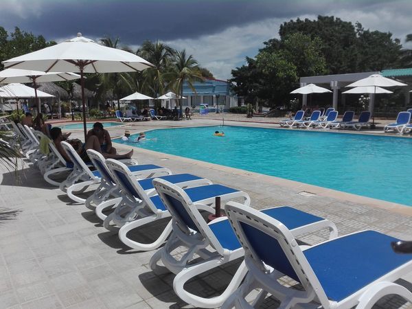 Hotel Costa Sur celebra su cumpleaños en la temporada estival