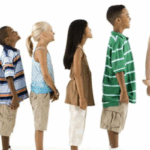 Tocando el Fondo: Crecimiento y desarrollo de los niños