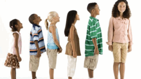 Tocando el Fondo: Crecimiento y desarrollo de los niños