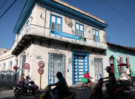 El Palacio de las Cien puertas, una joya arquitectónica distintiva del país, con una rica historia que marca la vida de la acaudalada familia Valle Iznaga. Foto: Oscar Alfonso Sosa.