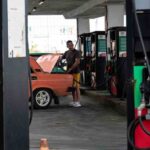 Aplazan actualización del precio de los combustibles en Cuba