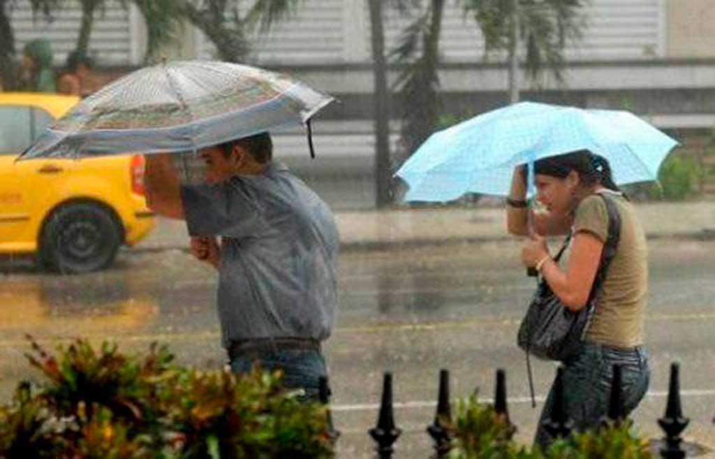 Cuba activa planes de prevención de riesgos por lluvias