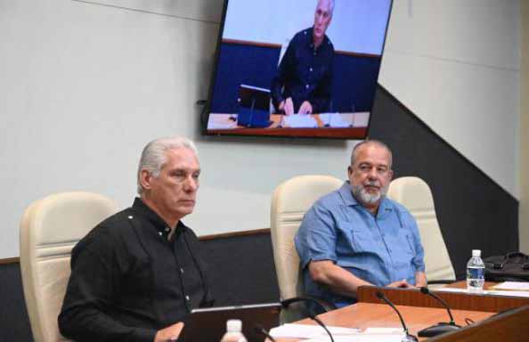 Autoridades cubanas evalúan medidas ante déficit energético y de agua