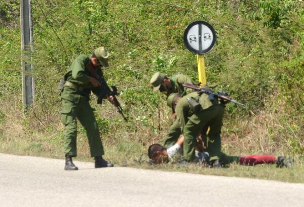 Escenas del ejercicio táctico operativo unilateral, de varios grados, Moncada 2023, que tuvo lugar en escenarios del macizo montañoso Guamuhaya. Foto: Oscar Alfonso Sosa.