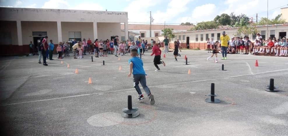 Deporte espirituano En mi barrio por la Patria