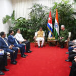 Díaz-Canel recibe a ministro de Estado de Asuntos Exteriores y Textiles de la India