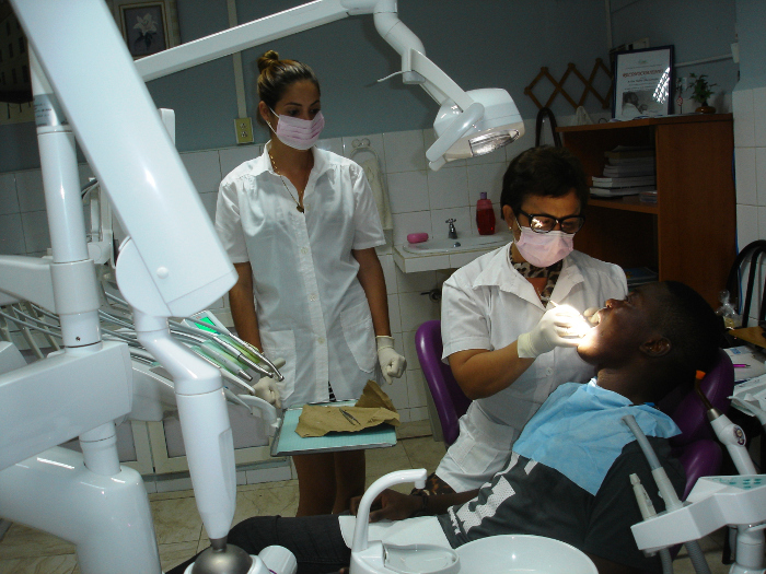 Evalúan formación en cirugía maxilofacial en Sancti Spíritus
