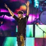 Enrique Iglesias reunió a miles de asistentes en sus conciertos en la India