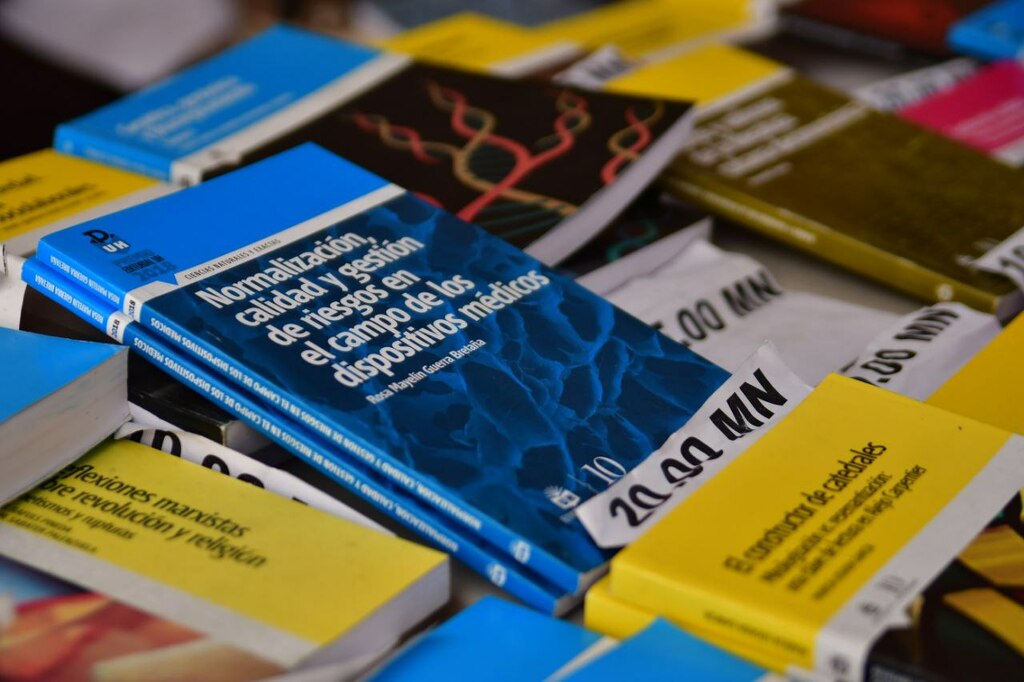 Estudiantes espirituanos presentarán varios de los títulos del Festival Universitario del Libro