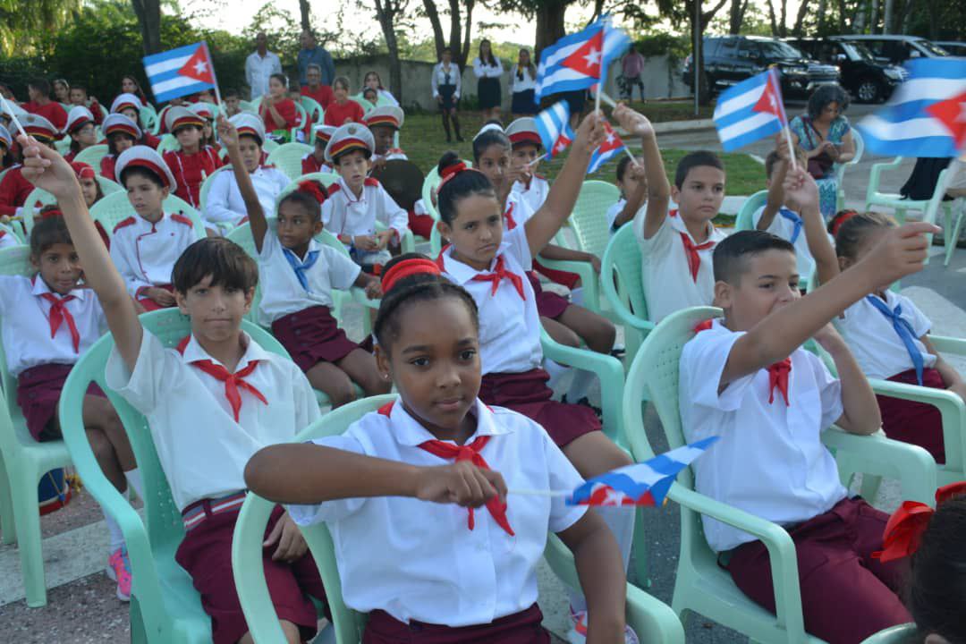Nuevo curso escolar: Fiesta de alegría y color