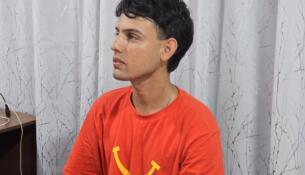 Javier se mantiene centrado en optimizar SaberCuba, mejorar la aplicación, hacerla más completa y accesible para todos los usuarios. Foto: Escambray.
