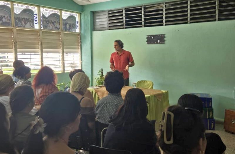 Universidad espirituana desarrolla primera Jornada Científica Estudiantil