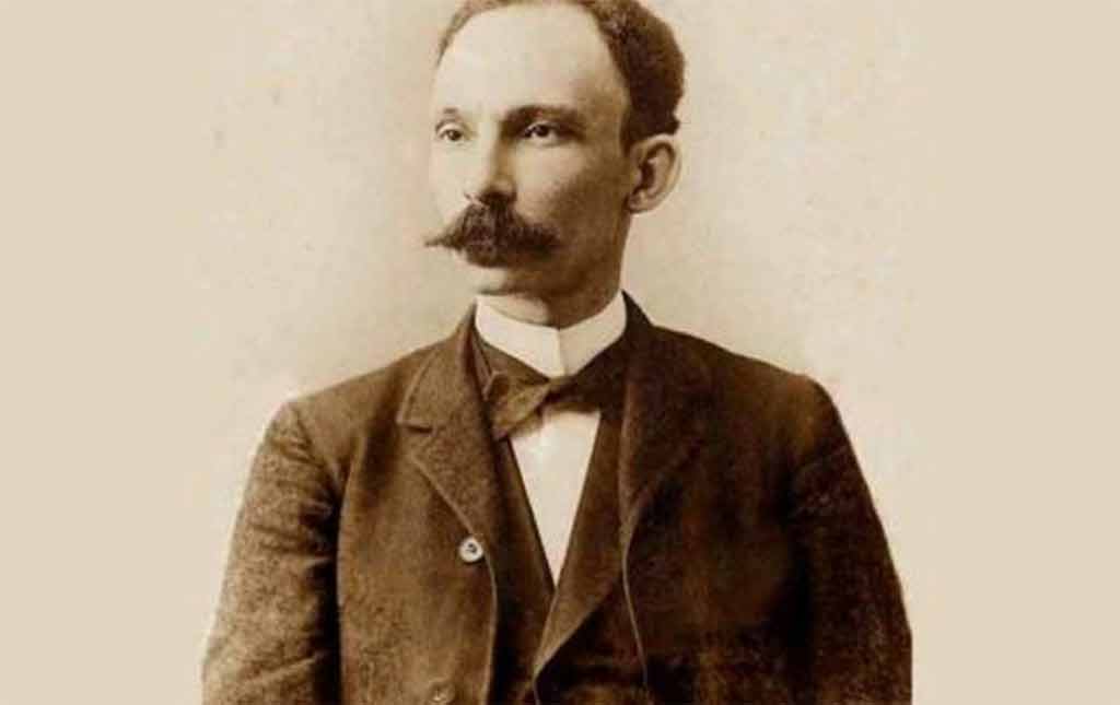 Martí entre sus guerreros