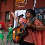 Cantautora Lidis Lamorú recibe múltiples afectos en Sancti Spíritus