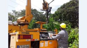 Contingente espirituano prosigue inmerso en recuperación eléctrica en Santiago de Cuba