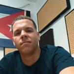 Joven locutor espirituano merece reconocimiento en concurso radial en Santiago de Cuba