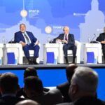 Marrero Cruz debatió sobre desarrollo soberano e inversión extranjera en Foro Económico de San Petersburgo
