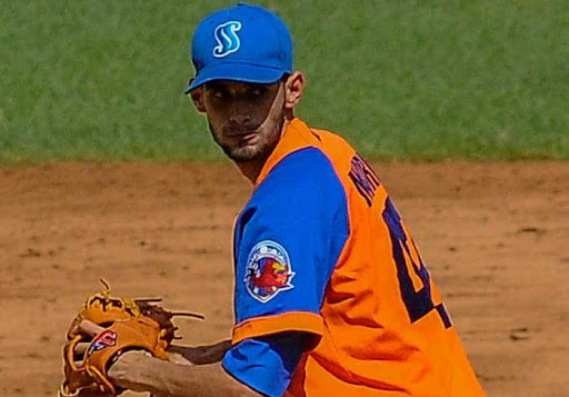 Yankiel Mauri quiere defender las franelas del Cuba en Premier 12