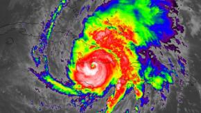 Huracán Melissa toca tierra cubana por playa El Francés, en Guamá