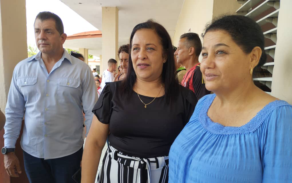 La Ministra de Comunicaciones de Cuba visita Sancti Spíritus Radio