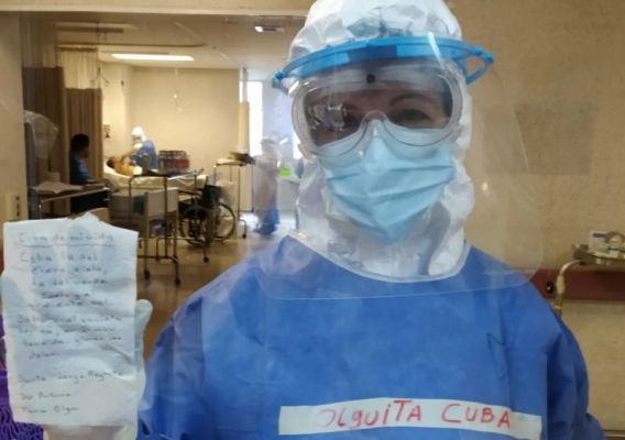 “Solo el altruismo del cubano hizo que salváramos a tantas vidas” expresó Olguita, quien apoyó la lucha contra la pandemia de la COVID en México. Foto: Cortesía de la entrevistada.