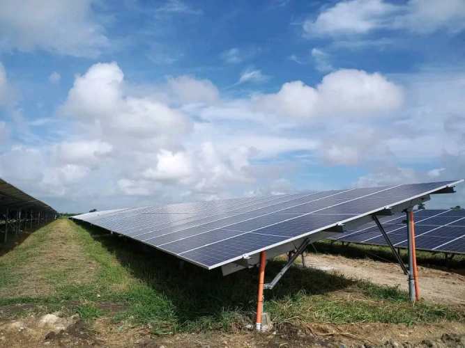 Ultiman detalles para puesta en marcha de parque fotovoltaico de Cabaiguán